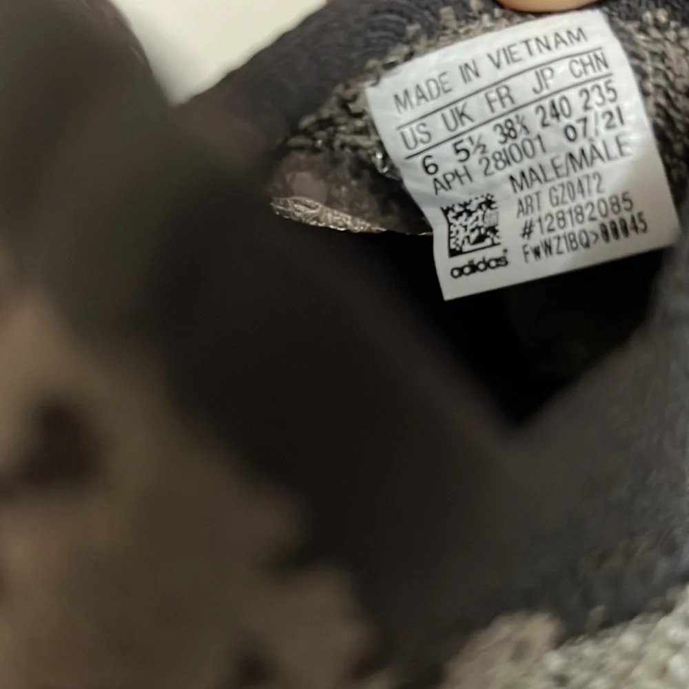 💎Yeezy Boost 380 ‘Stone Salt’ DS🔥M6=W7.5 - Picture 5 of 11